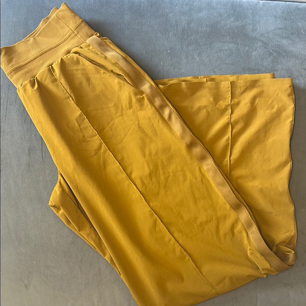 Athleta Olive Green Pants